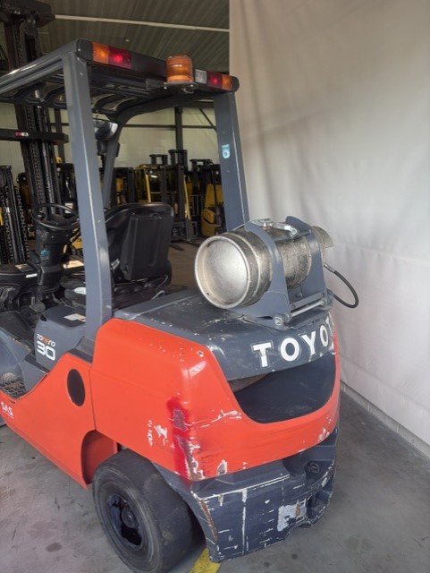 Toyota 02-8FGF30 | Heftruck - Achterzijde nr 2023 - 1001226-2023