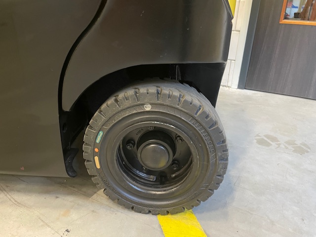 Hyster J2.0XN | Heftruck - Banden achter nr 1534 1 - 100350-1558