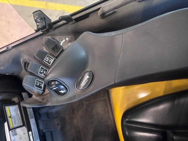 Yale GDP35VX | Heftruck - Bediening nr 1893 - 100942-1893