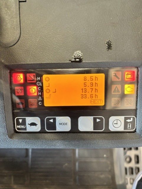 Toyota 02-8FGF25 - Display uren nr 2058 - 100822-2058