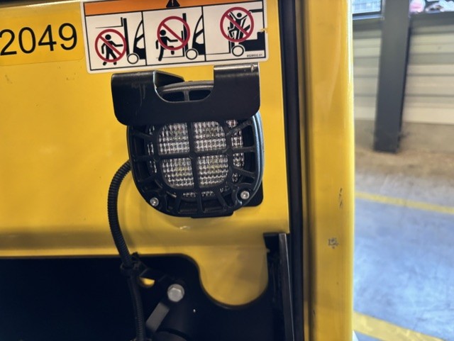 Hyster H3.0FT - Extra verlichting nr 2049 - 100281-2049
