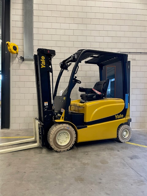 Yale ERP25VL | Heftruck - Heftruck yale erp25vl nr 1379 3 - 100920-1409