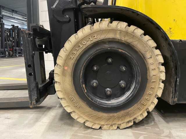 Hyster J2.5XN | Heftruck - Hyster j25xn voorband nr 1487 - 100358-1487