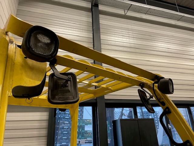 Hyster J3.0XN | Heftruck - Hyster j30xn verlichting voor nr 1329 - 100360-1329