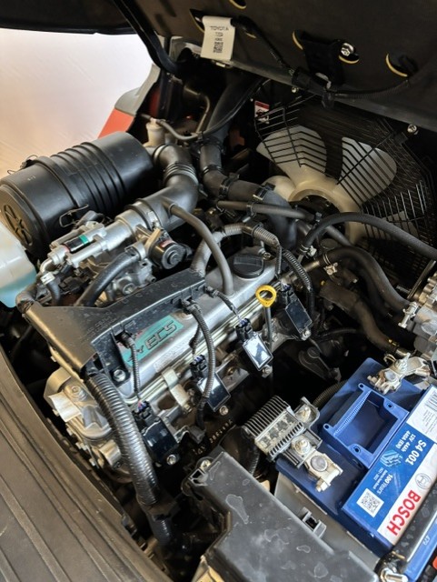 Toyota 02-8FGF25 - Motor nr 2058 - 100822-2058