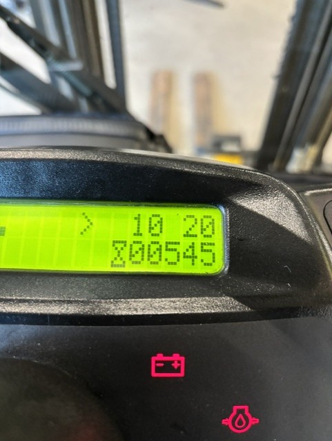 Hyster H3.0FT - Urenstand nr 2049 - 100281-2049