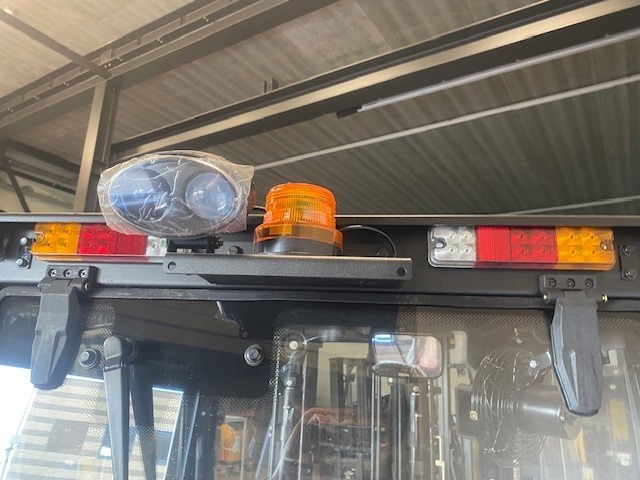 EFL303-B met cabine | Heftruck - Verlichting nr 1715 - 1001304-1715