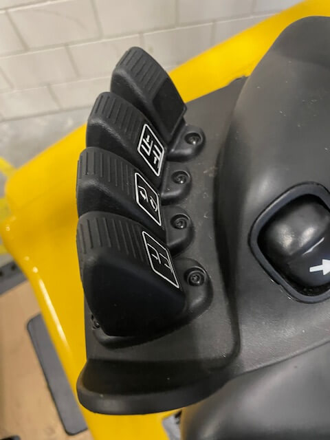 Yale ERP25VL | Heftruck - Yale erp25vl bediening nr 1379 1409 - 100920-1379