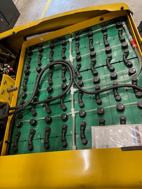 Yale ERP30VL | Heftruck - Yale erp30vl batterij nr 1453 1454 1455 1456 1 - 100923-1454